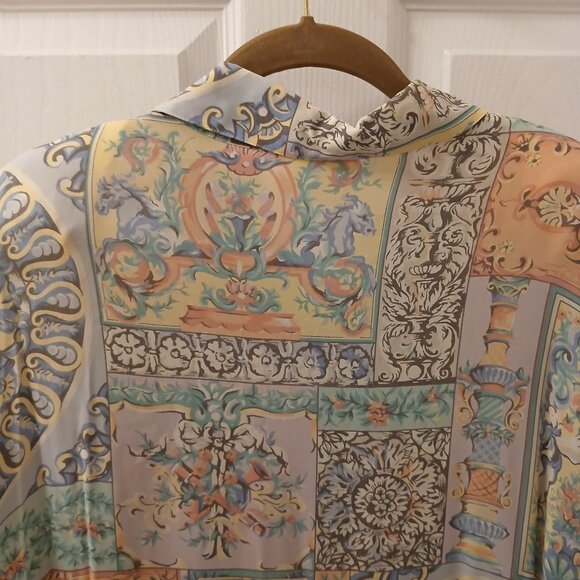 Elizabeth Pastel Print Blouse - Picture 2 of 7